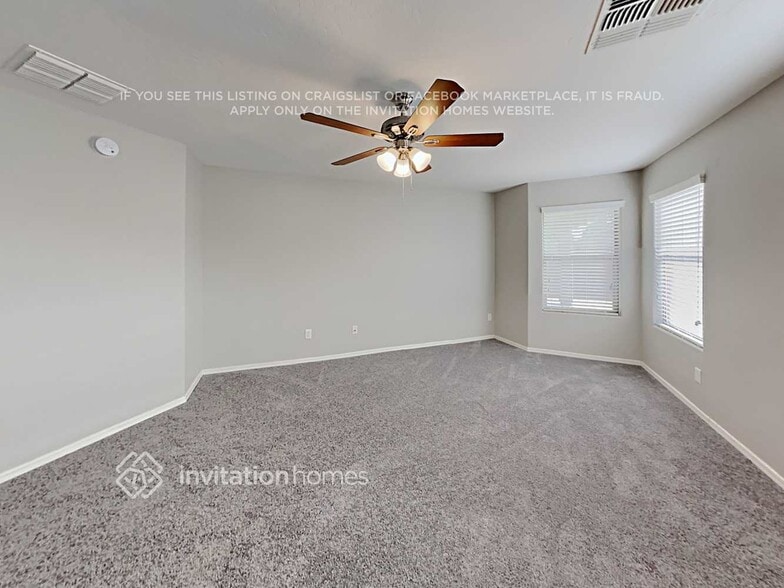 Building Photo - 1991 W Sunshine Butte Dr