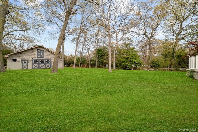 Building Photo - 257 Southlawn Ave