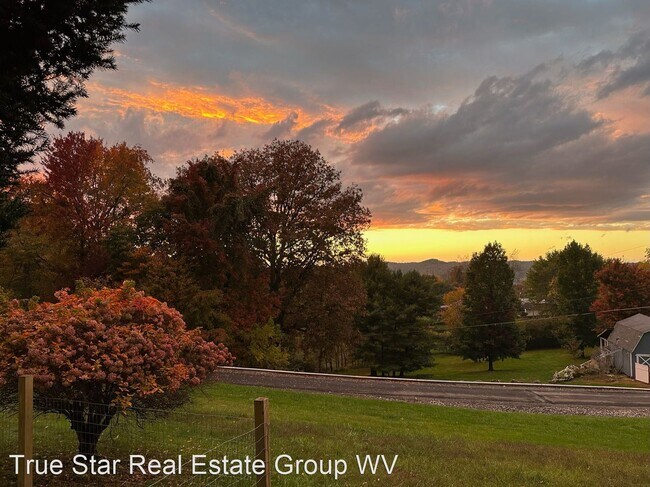 Building Photo - 4 br, 1.5 bath House - 1382 Tallmansville Rd.