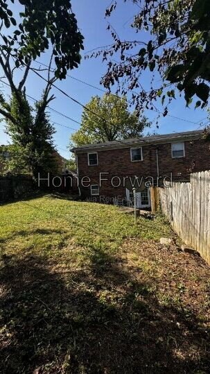 Building Photo - 1359 Dix Dr
