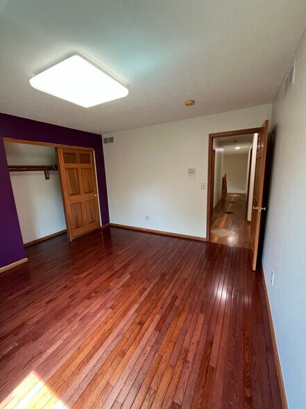 Building Photo - 7960 Compton Ct