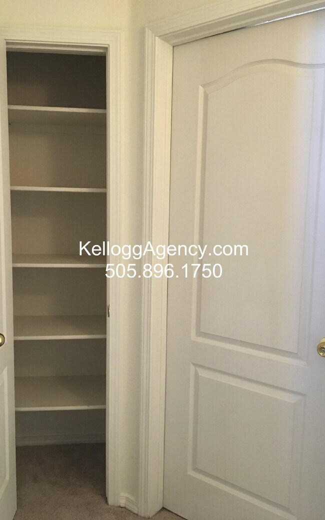 Building Photo - 2 Story / 4BR / Ventana Ranch West