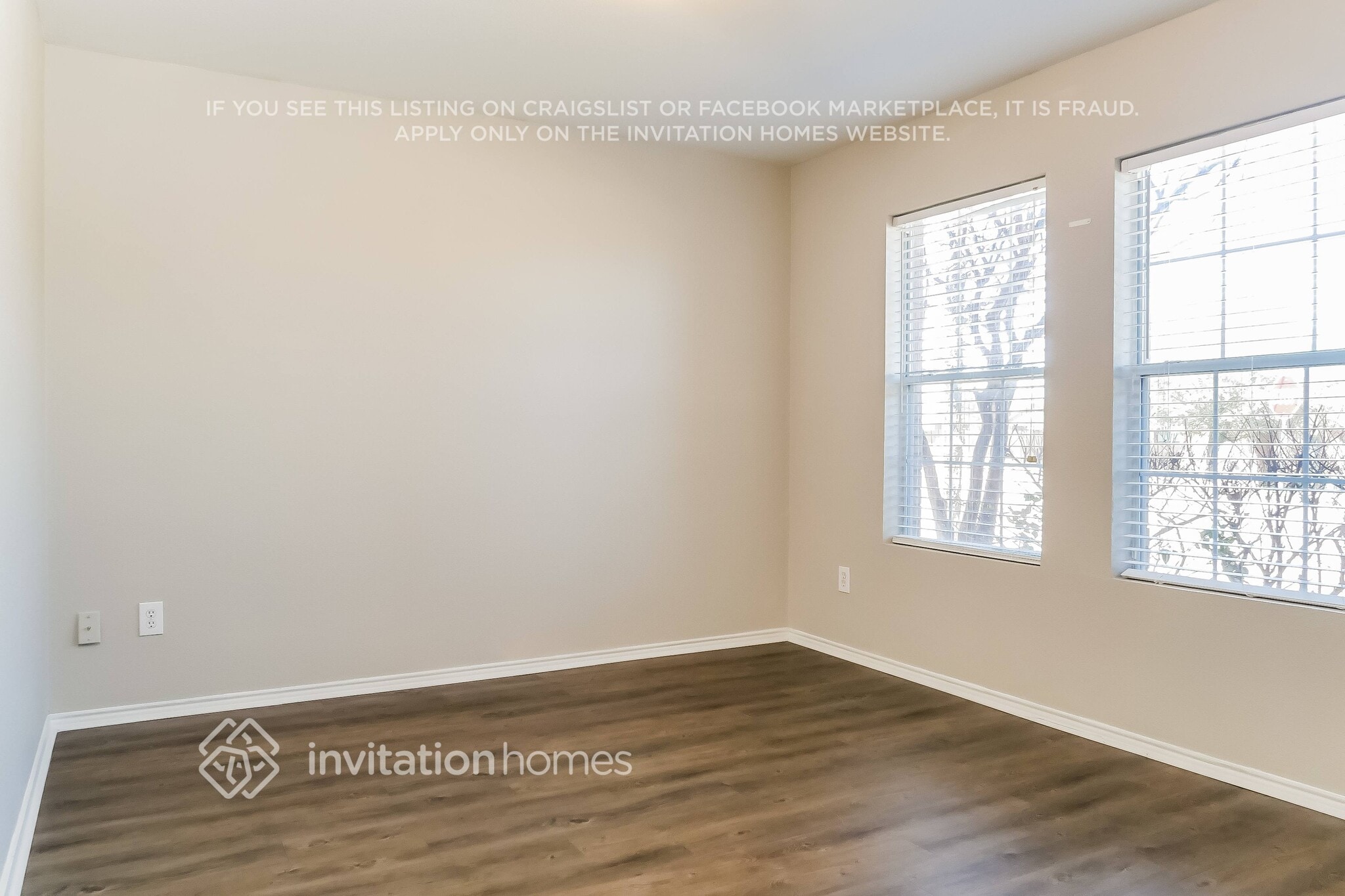 Building Photo - 1404 Whitewater Dr