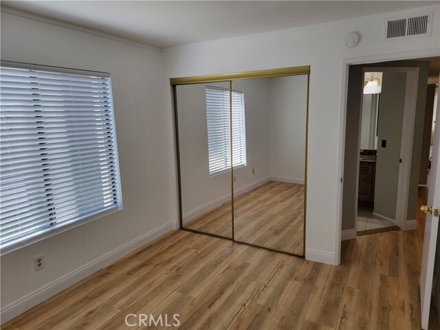 Building Photo - 941 Lotus Cir