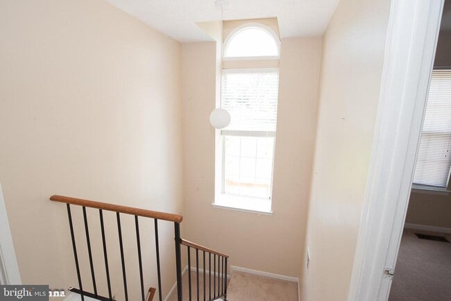 Building Photo - 6128 Hoskins Hollow Cir