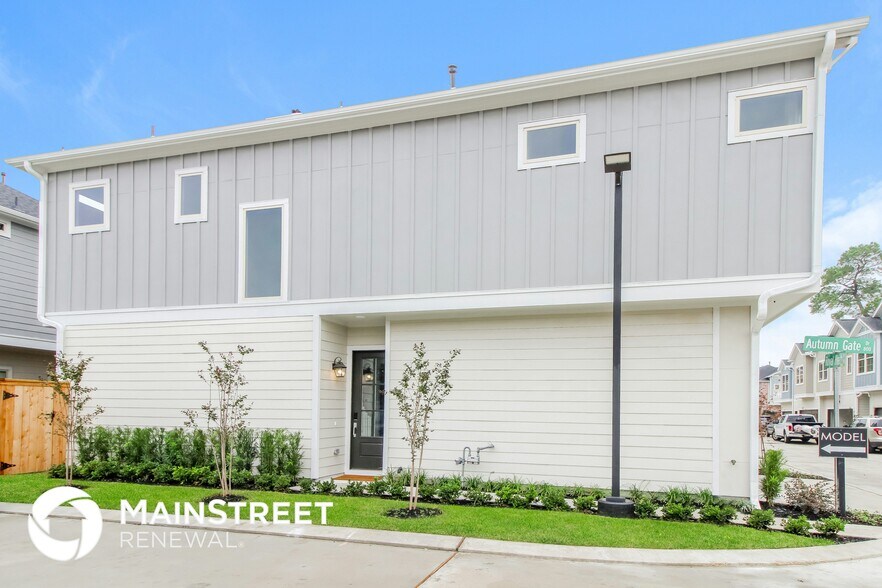 Building Photo - 5116 Royal Heath Dr