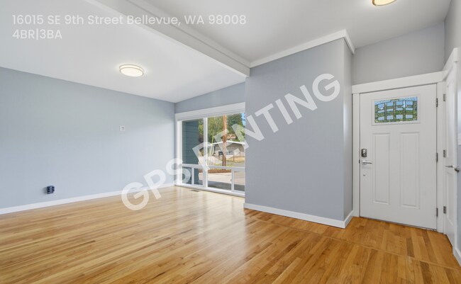 Building Photo - 16015 SE 9th St