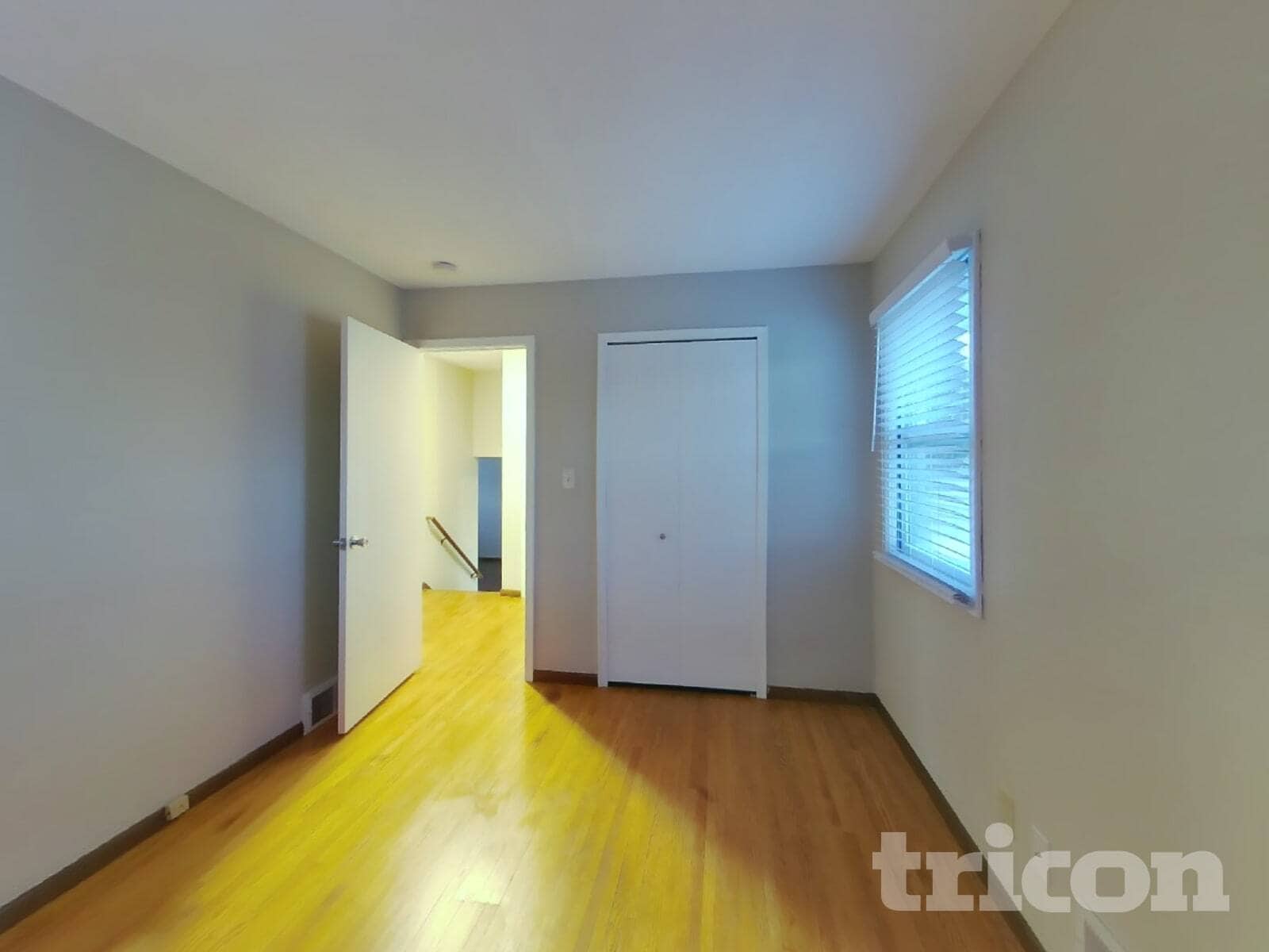 Building Photo - 3733 Hillsboro Ave N