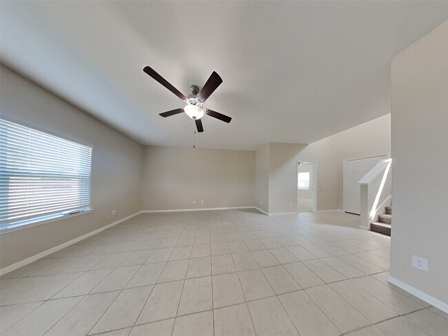 Building Photo - 692 Totem Trail Dr