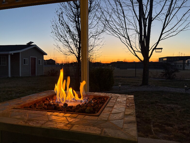 Building Photo - 2223 N 1350 W