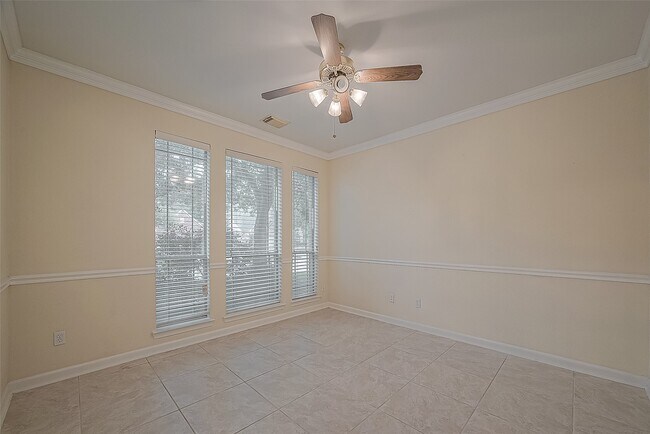 Building Photo - 3218 Twinmont Ln