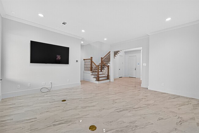 Building Photo - 2427 Camden Creek Ln