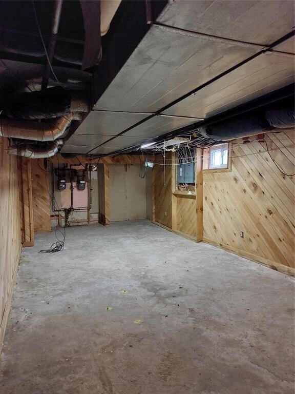 Building Photo - 79 Kneeland Ave