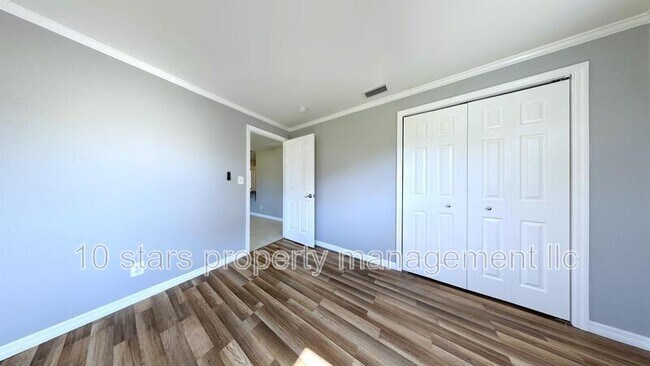 Building Photo - 6537 65th Avenue North