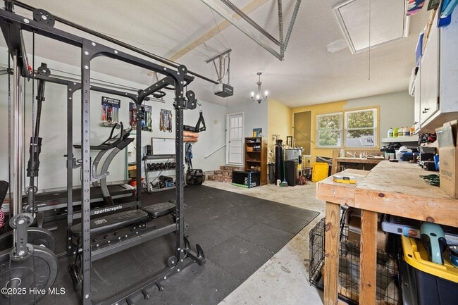 Building Photo - 206 Brentwood Ct