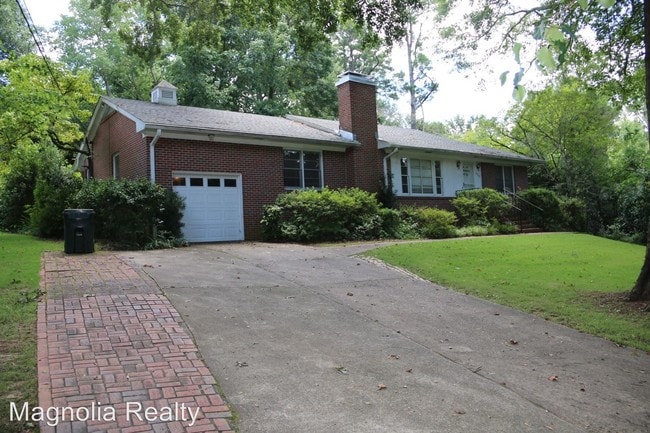 Building Photo - 2 br, 2 bath House - 525 S. College Street