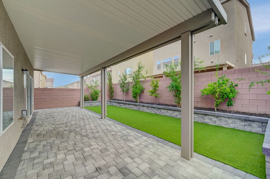 Building Photo - 7739 Bellenden St