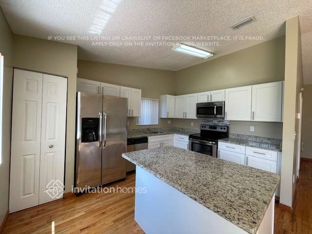 Building Photo - 17532 SW 137th Ct