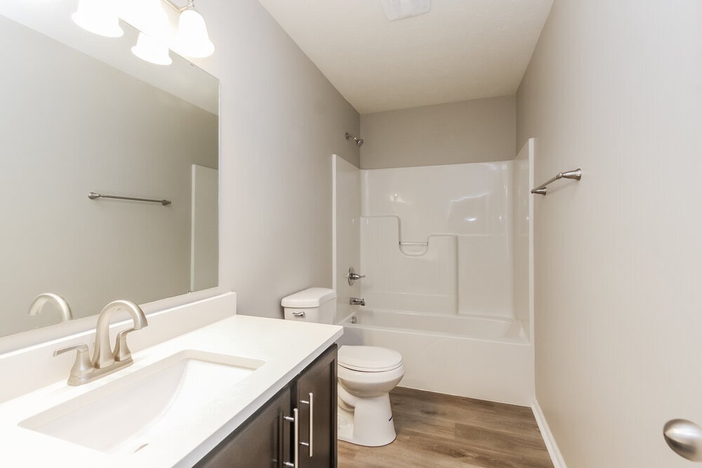Building Photo - 2633 Shadowbrook Trace