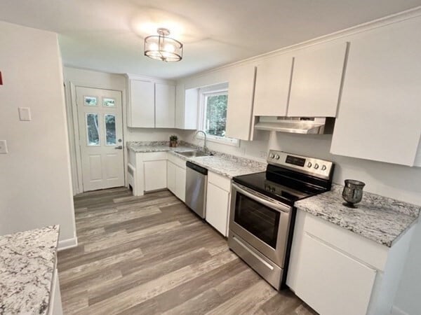 Building Photo - 20 Algonquin Rd