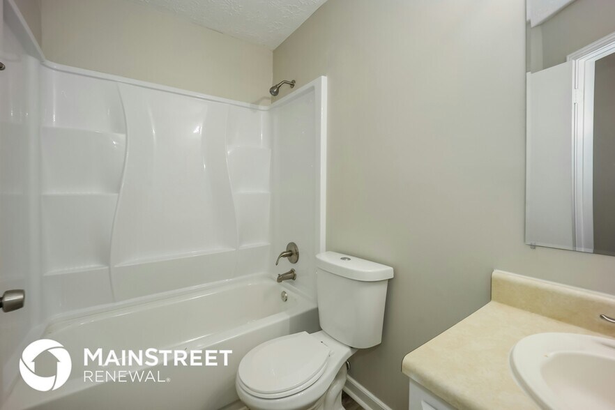 Building Photo - 505 Brookfield Way