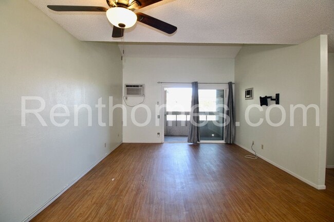 Building Photo - Allied Gardens, 6725 Mission Gorge Road #2...