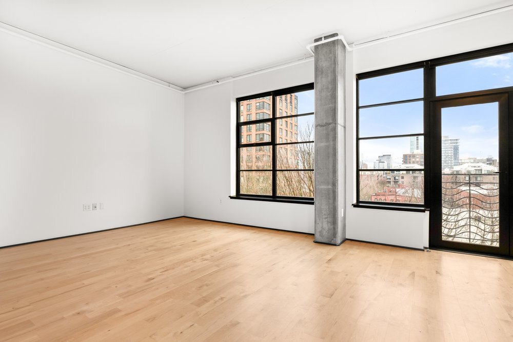 Building Photo - 420 NW 11th Ave