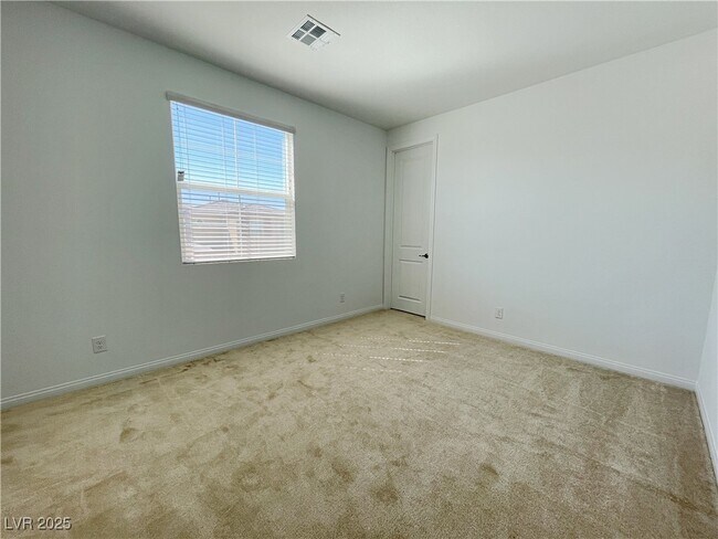 Building Photo - 8820 Scalpay St
