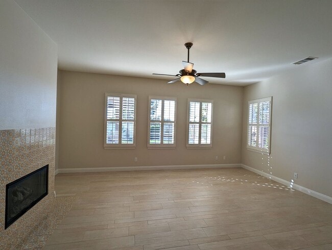 Building Photo - 6217 Alverton Dr