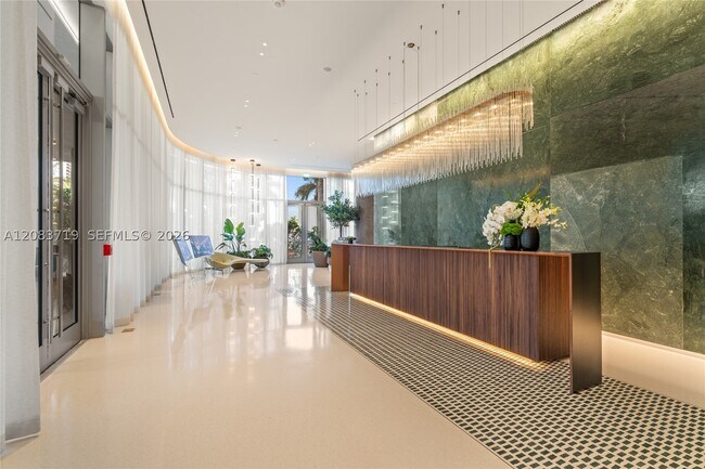 Building Photo - 1400 Biscayne Blvd