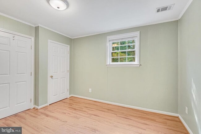 Building Photo - 10401 Courthouse Dr