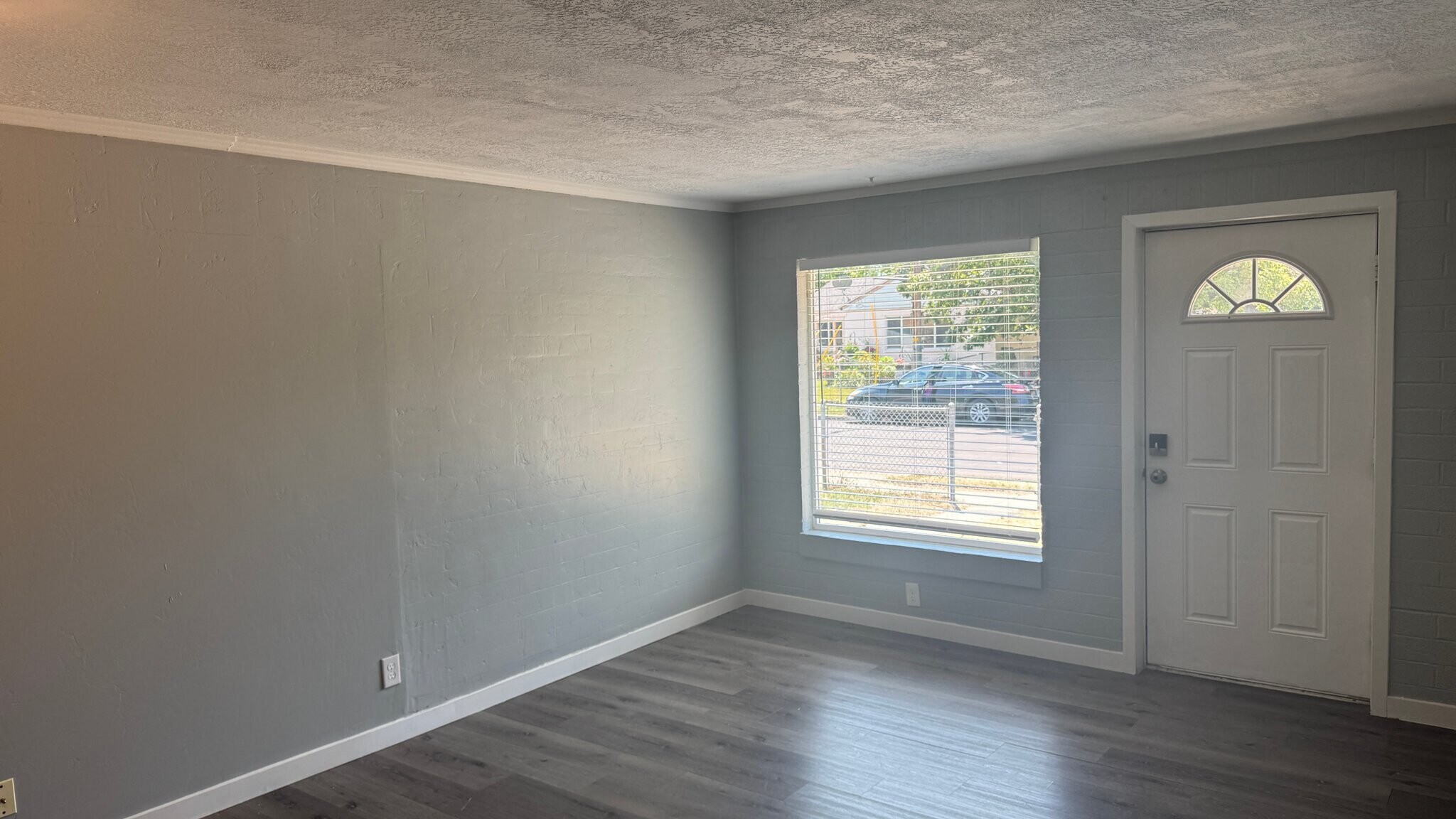 Building Photo - 1170 Illiinois Ave