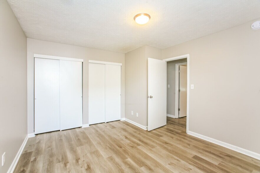 Building Photo - 8842 Ginnylock Dr