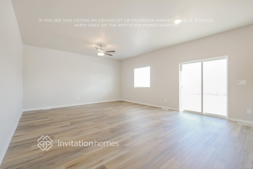 Building Photo - 7204 Dolores Ave