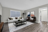 Building Photo - Parkview Apartments & Townhomes