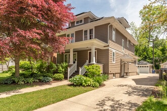 Building Photo - 1111 Olivia Ave