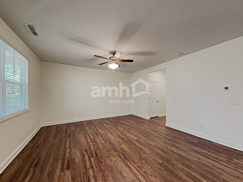 Building Photo - 3244 Brierhill Rd