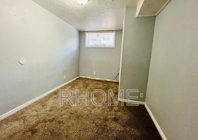 Building Photo - 4270 S 2300 E