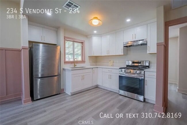 Building Photo - 234 S Vendome St