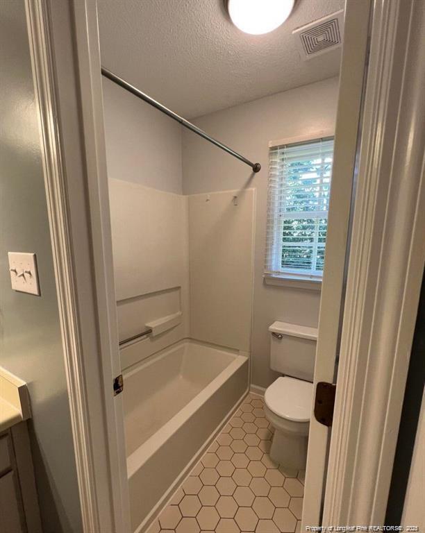 Building Photo - 7085 Tollhouse Dr