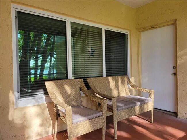 Building Photo - 2425 NW 33rd St