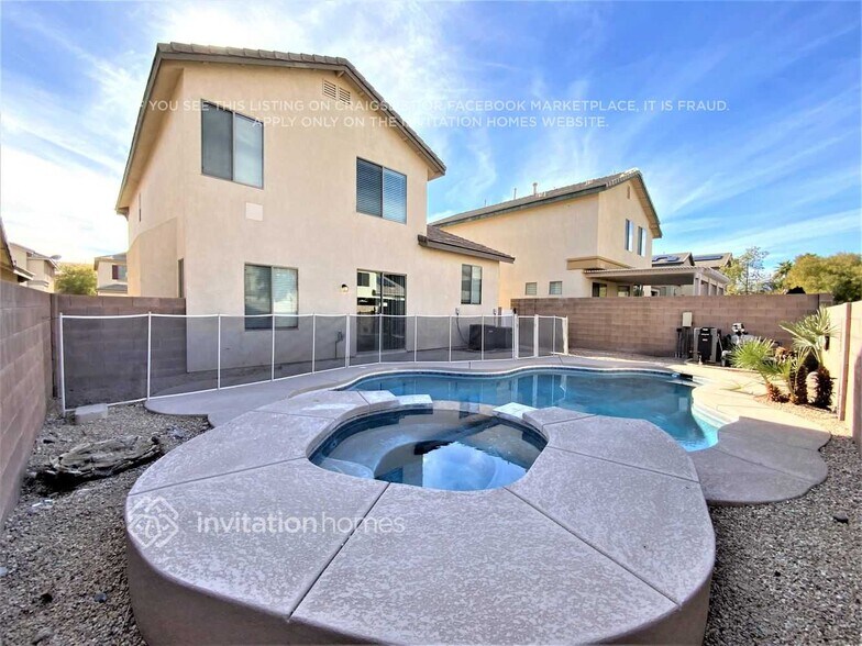 Building Photo - 9132 Little Horse Ave