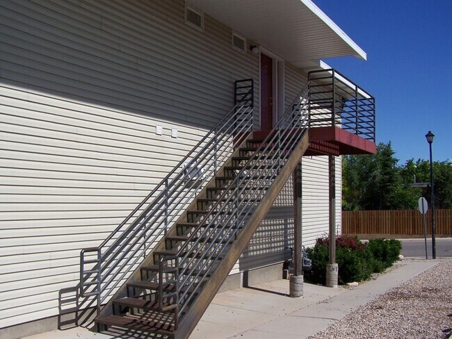 Building Photo - 1123 W 425 S
