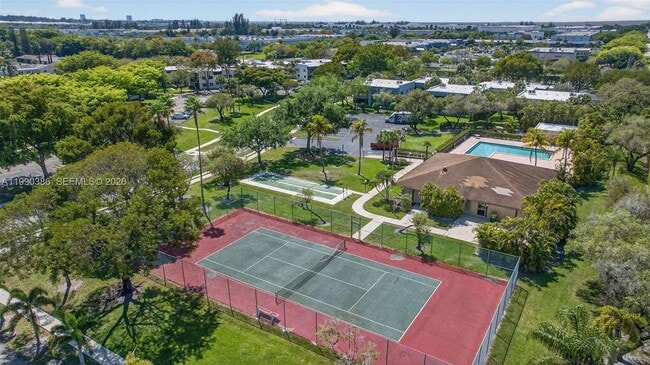 Building Photo - 9670 W McNab Rd