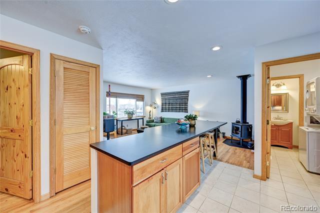 Building Photo - 502 Park Ln