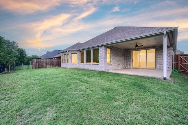 Building Photo - Beautiful Ranch House in Prosper