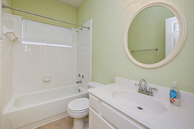 Building Photo - 4606 Topaz Trail Dr