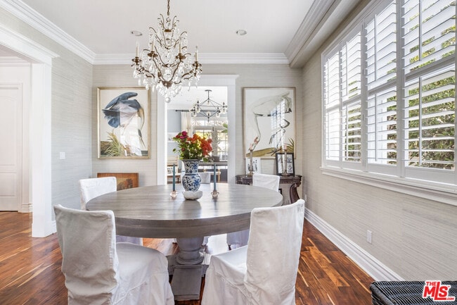 Building Photo - 765 N Almar Ave