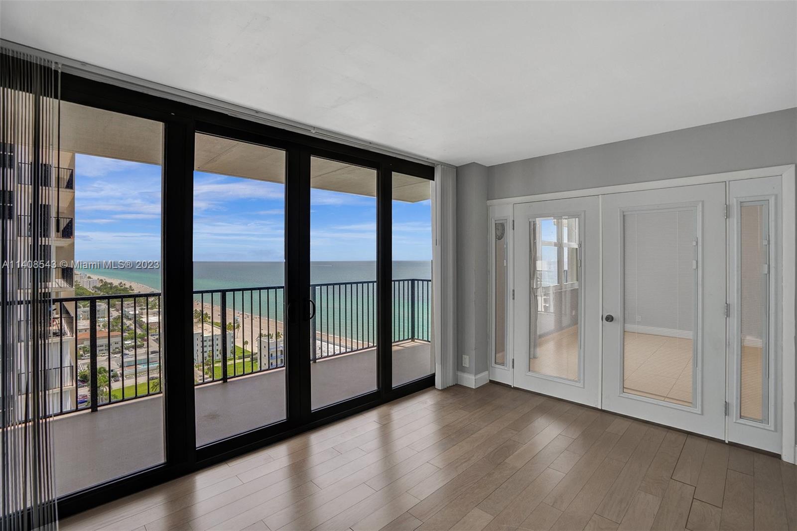 Building Photo - 2201 S Ocean Dr