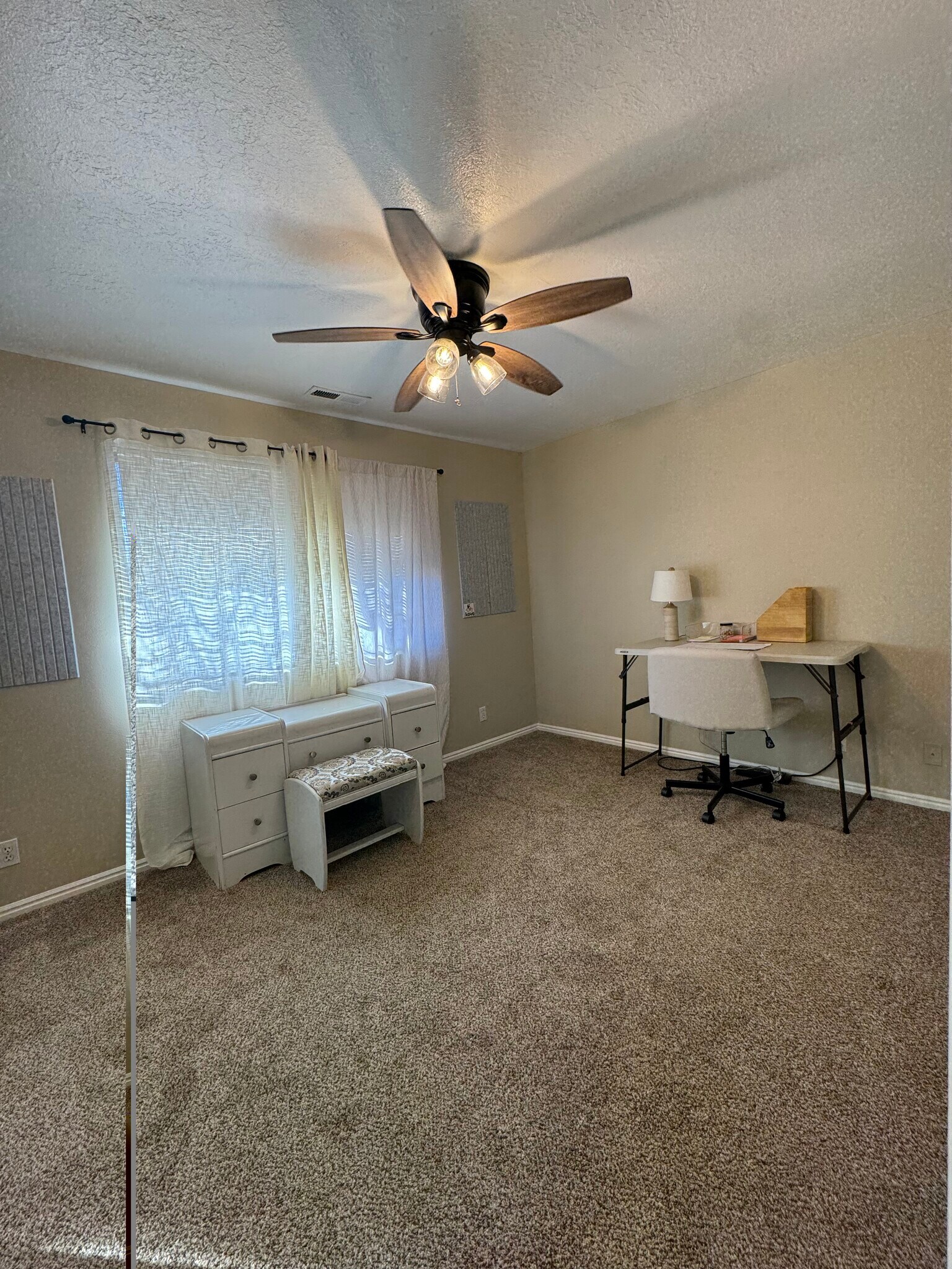 Building Photo - 1045 N 1725 W